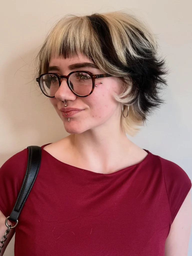Contrast Feathered Pixie
