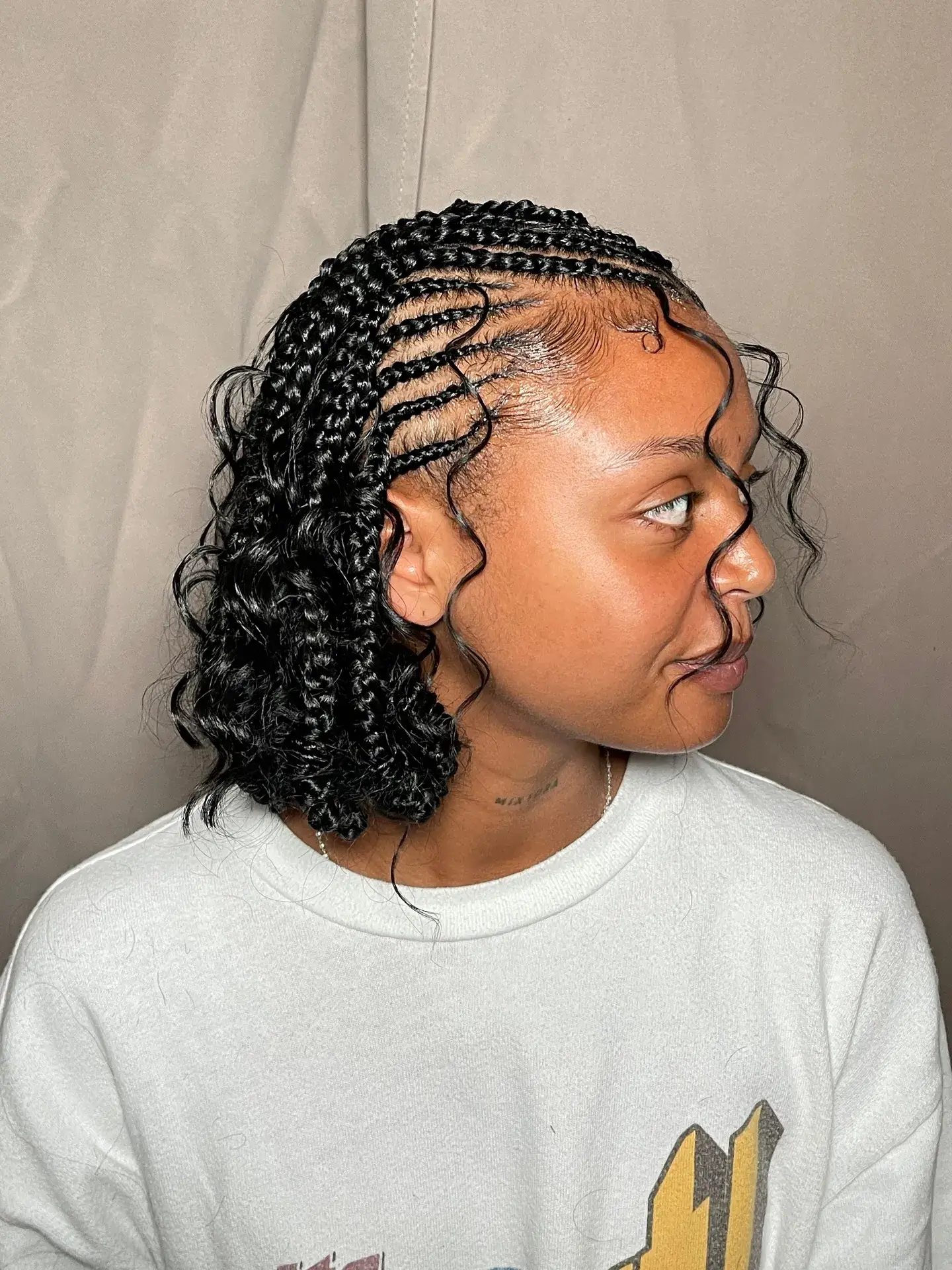 Curly Side Pattern Bob Braids