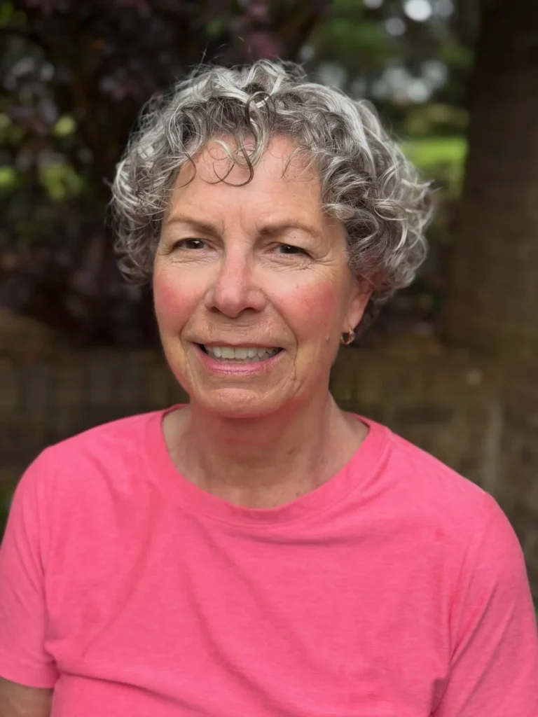 Curly Silver Crop Shag