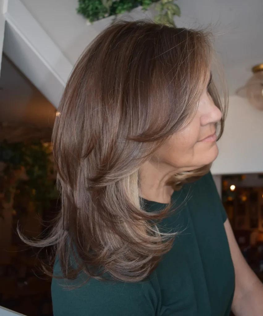 Feathered Layered Medium Cut