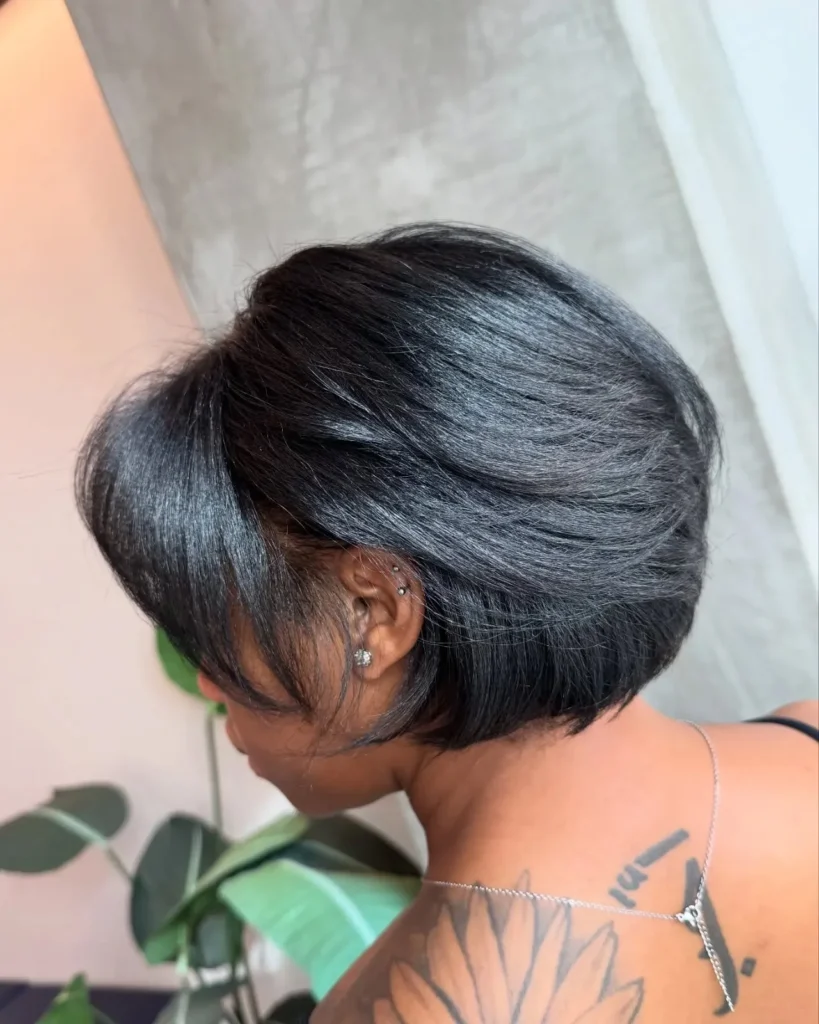 Feathered Volume Bob