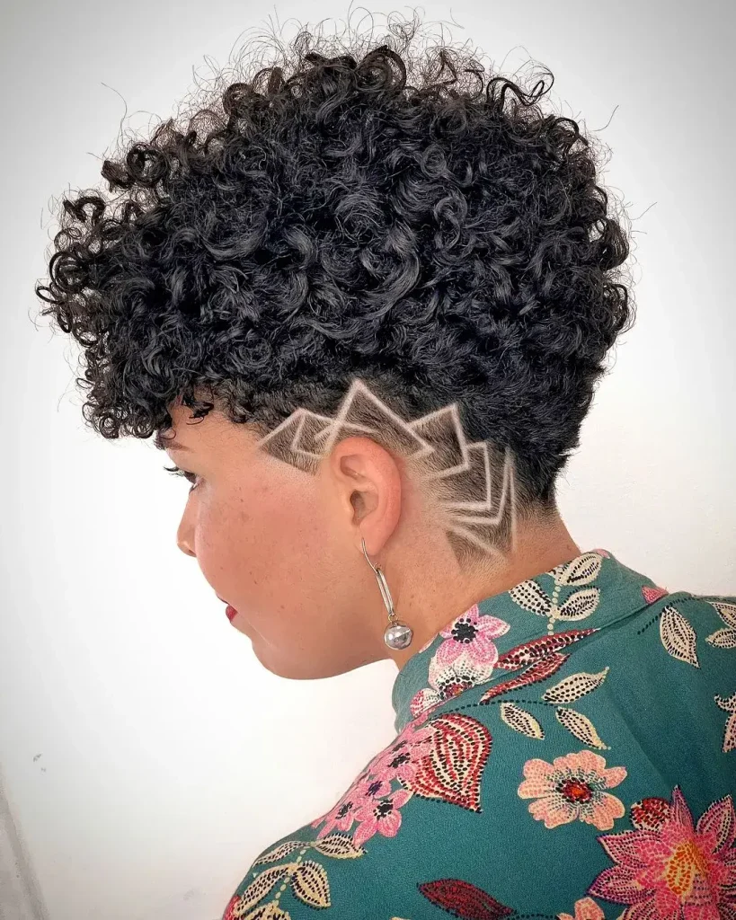 Geometric Tapered Curls