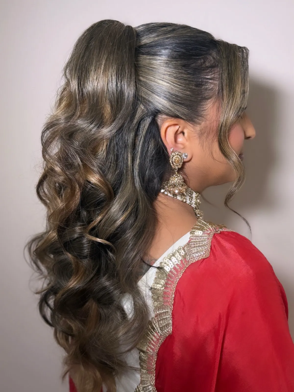 Glamorous Curled Pony