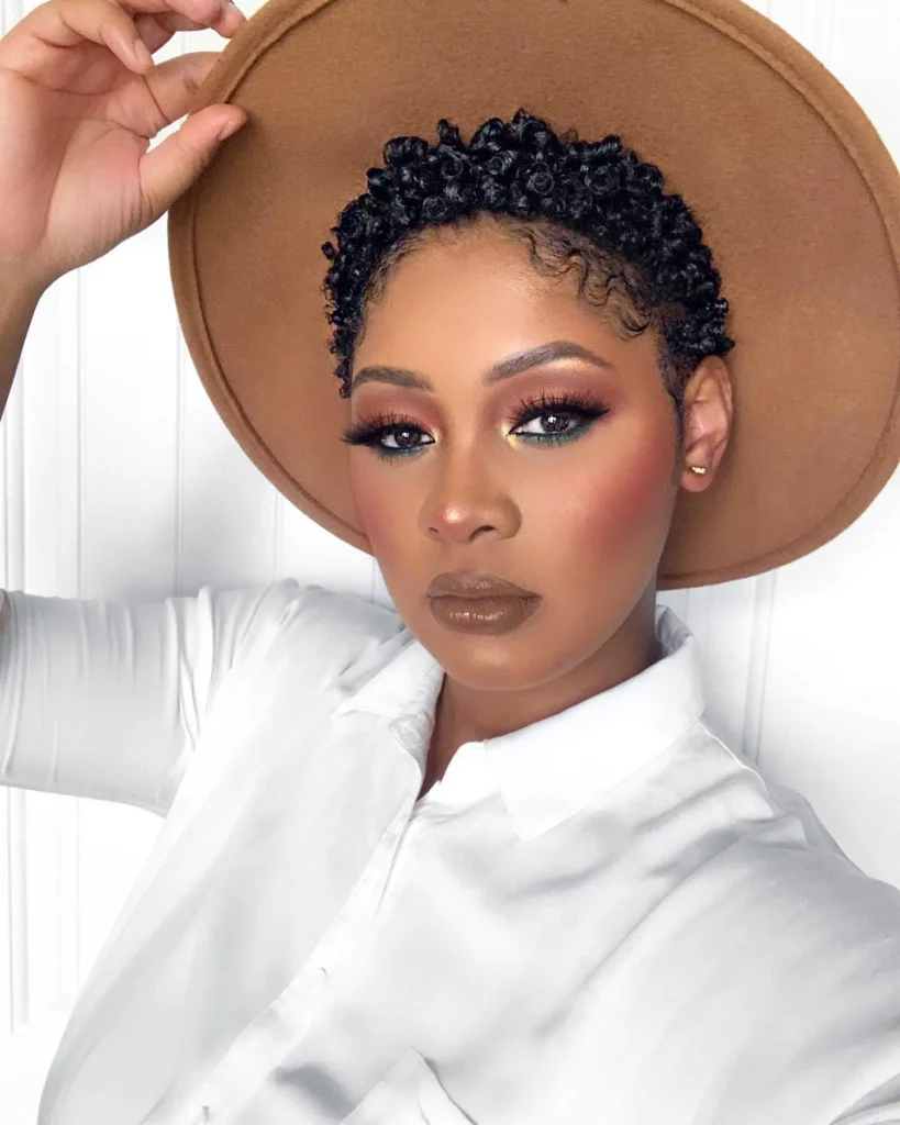 Glossy Defined Coil TWA