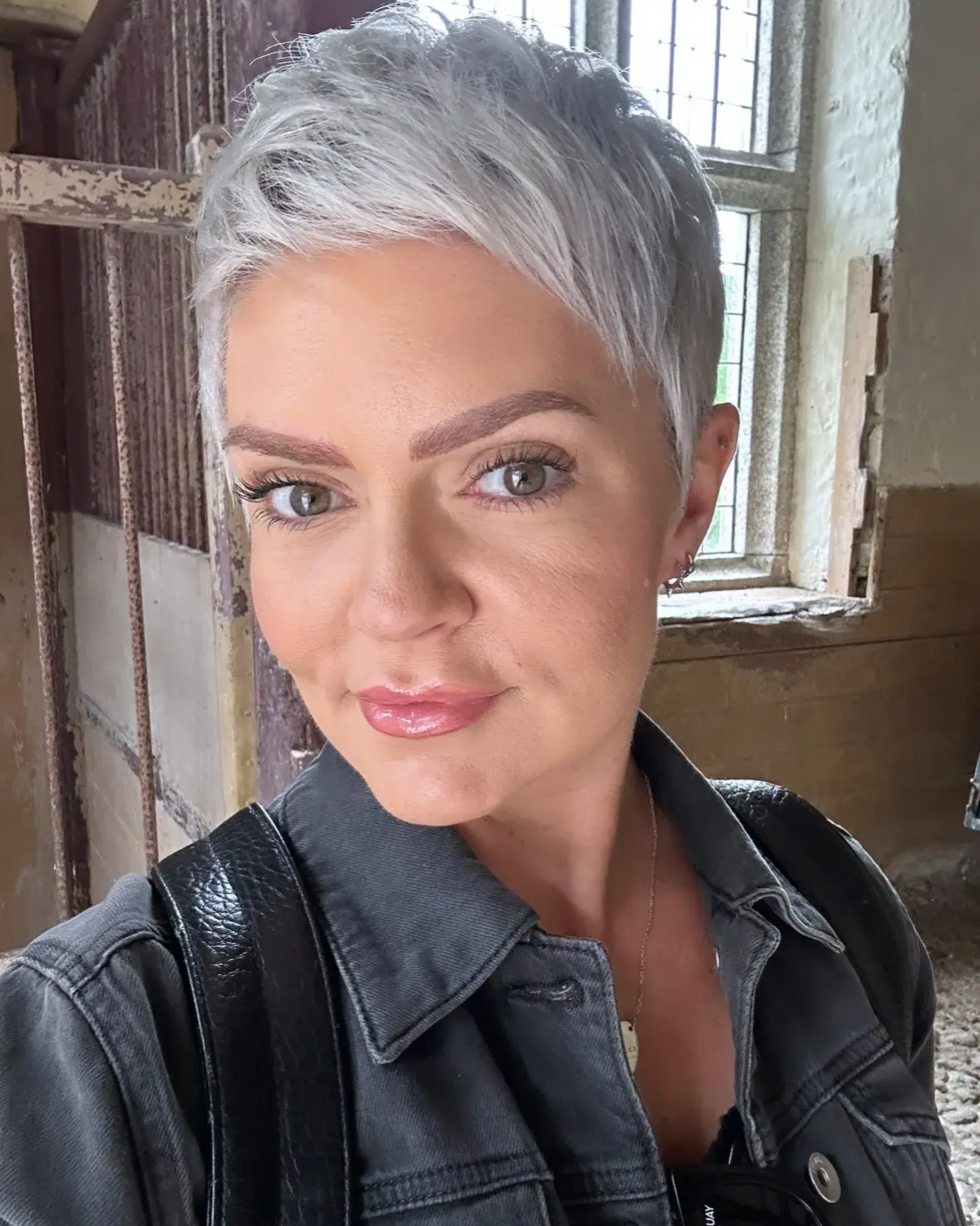 Icy White Textured Pixie