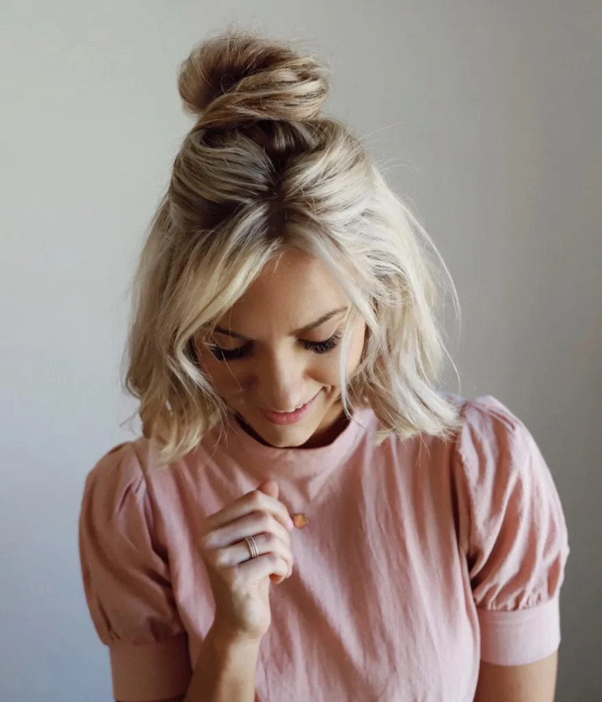 Loose Golden High Bun