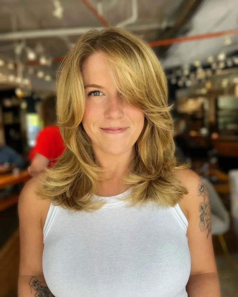 Medium Layered Flip Cut
