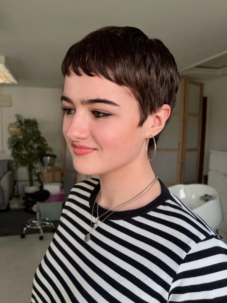 Parisian Crop Pixie