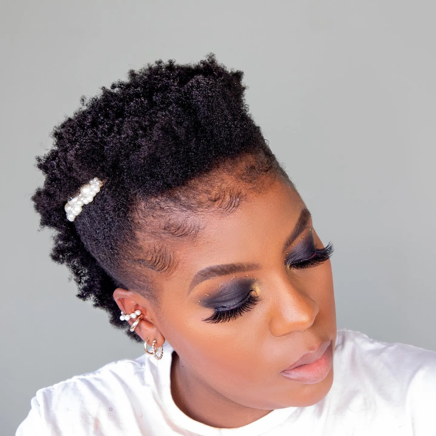 Pearl Clip Natural Puff