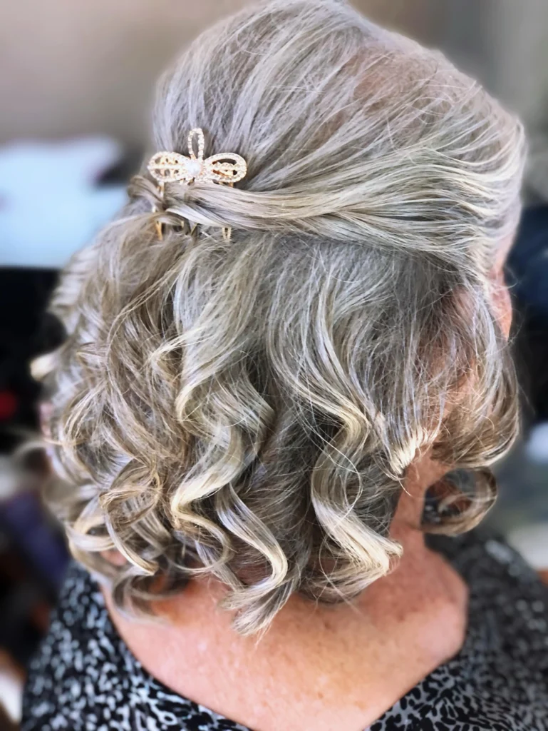 Pearl Clip Silver Waves