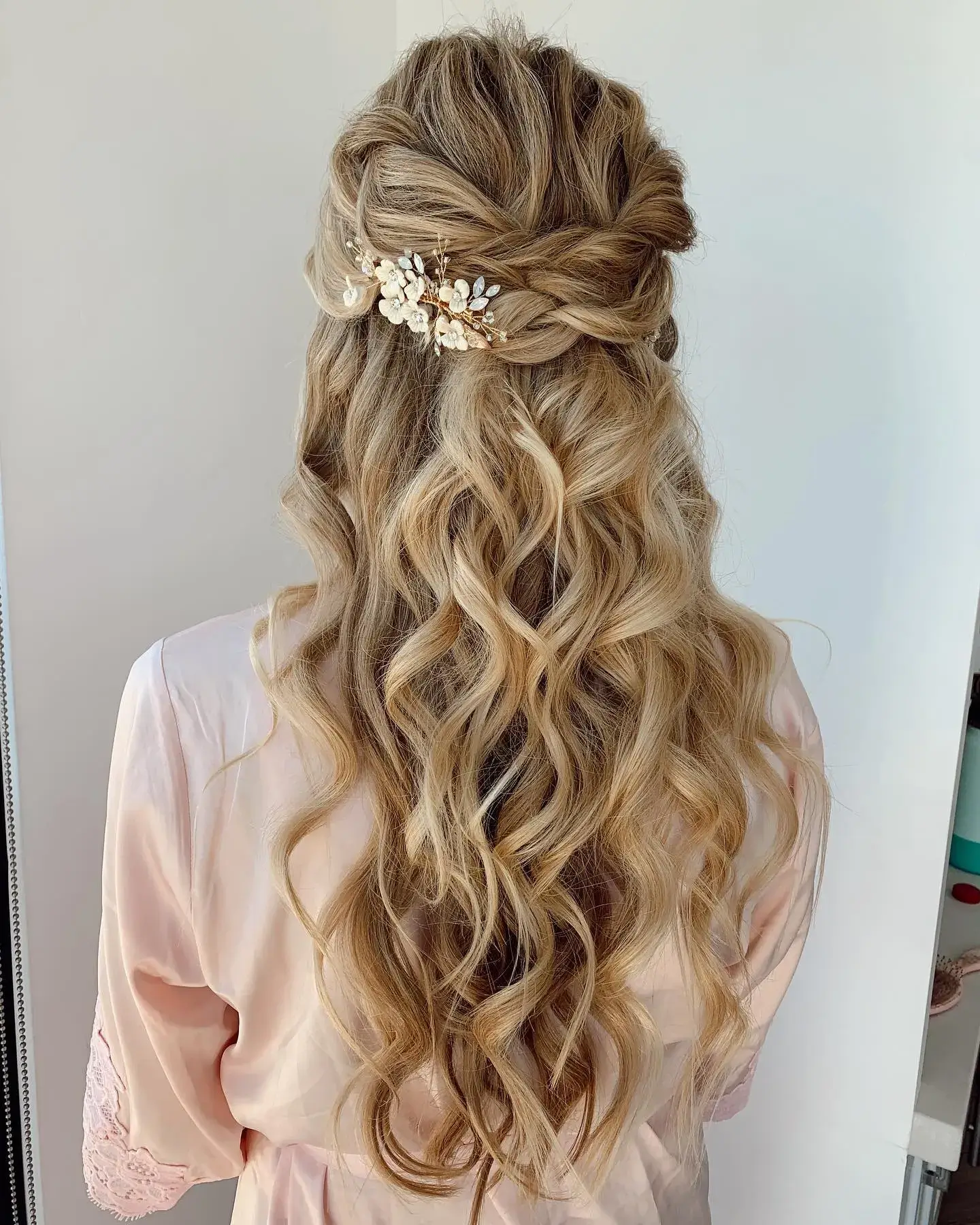 Pearl Flower Half Updo