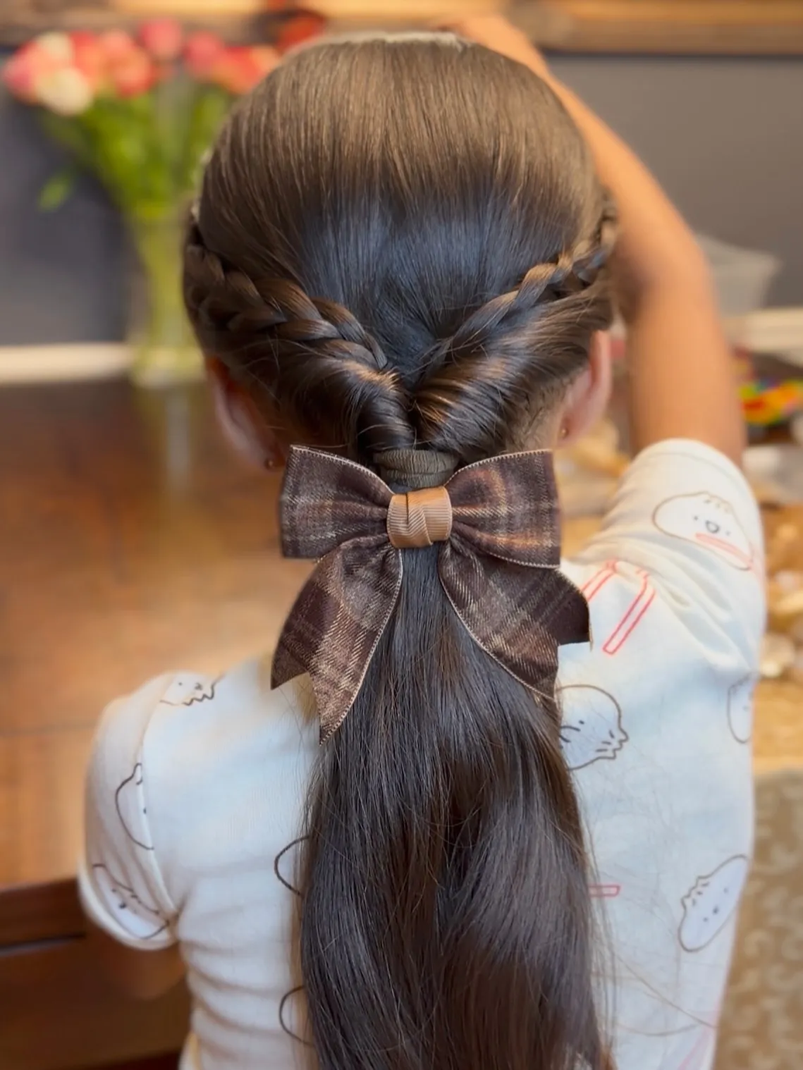 Plaid Bow Twist