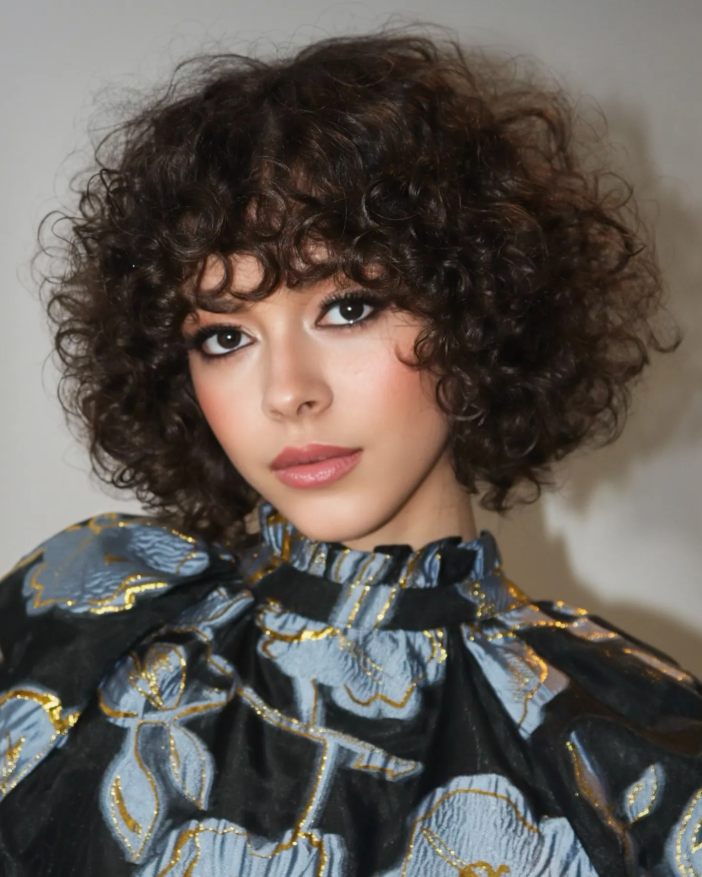 Rounded Curly Bob Bangs