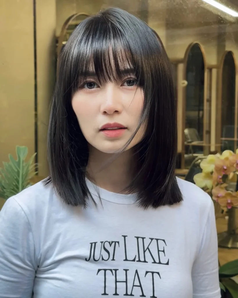 Sleek Blunt Bang Precision 