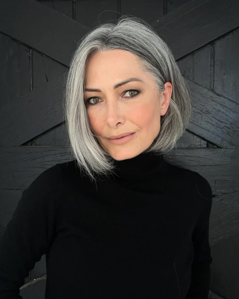 Sleek Blunt Silver Bob