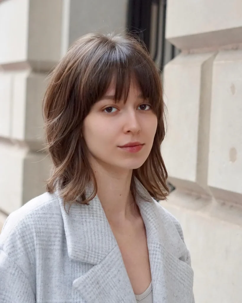 Soft Brown Shoulder Shag