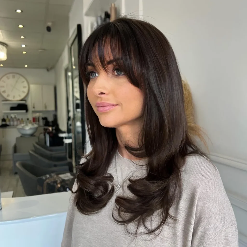 Soft curved layered bangs