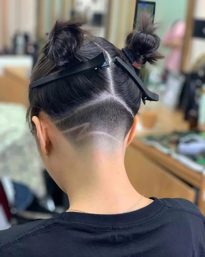 Split Line Nape Undercut