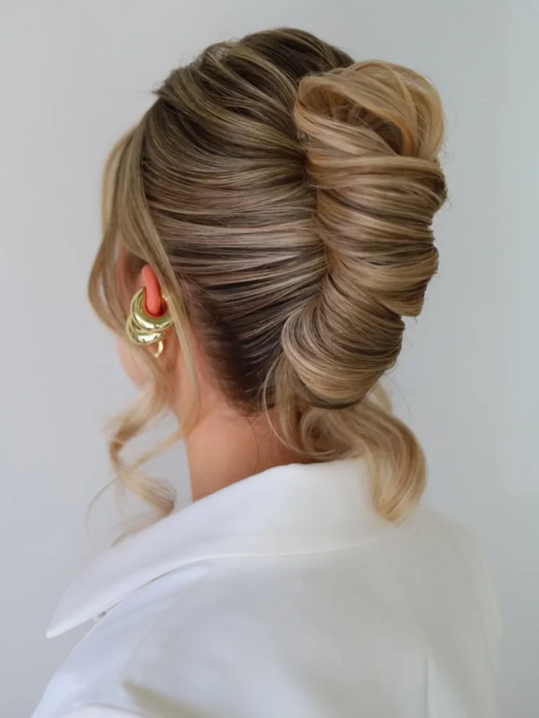 Structured Ribbed French Twist