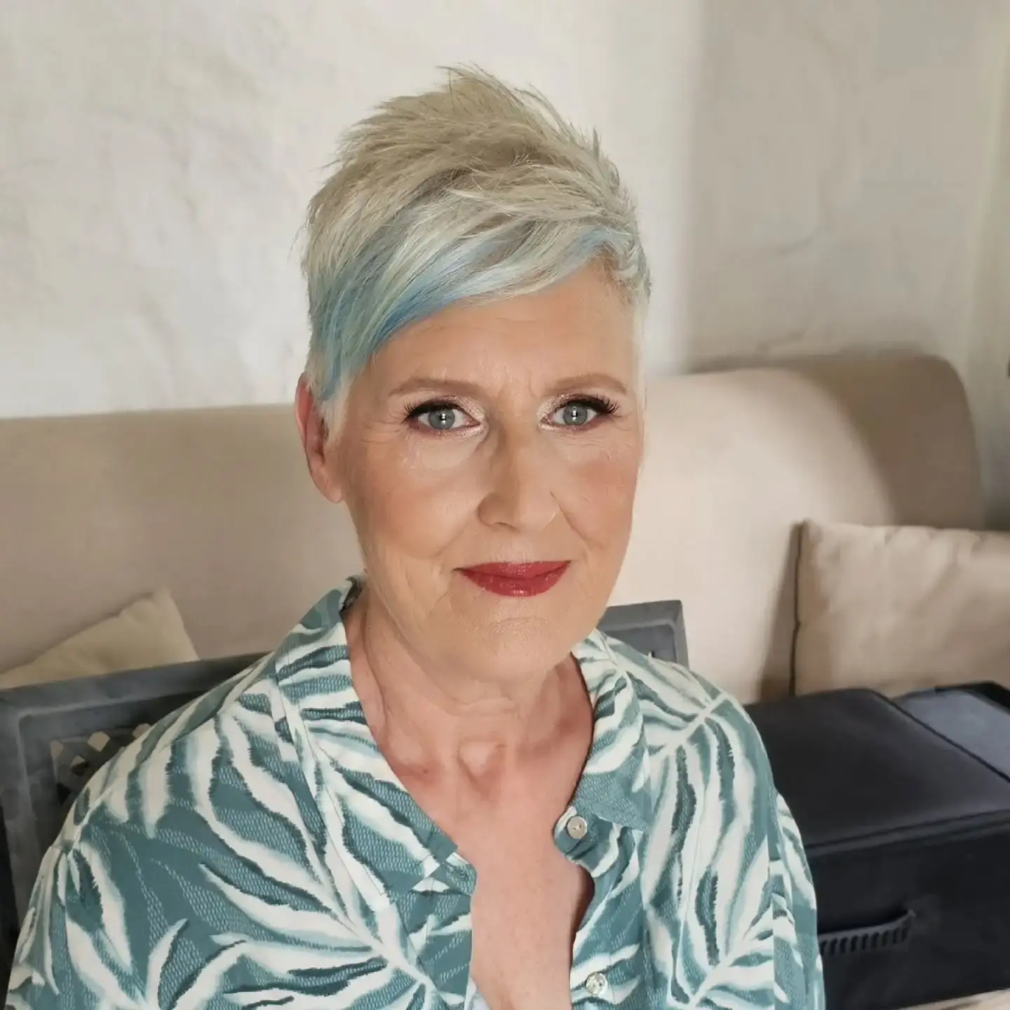 Textured Platinum Pixie With Blue Highlights