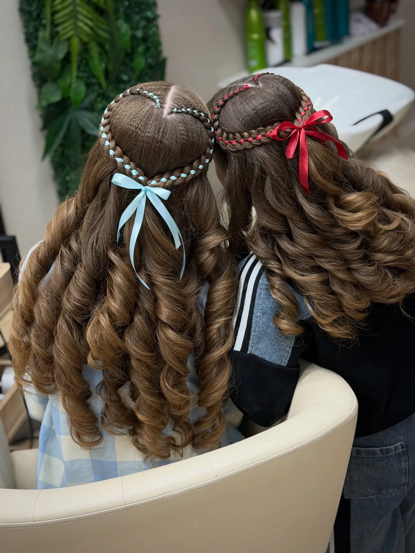Twin Ribbon Curl Crowns