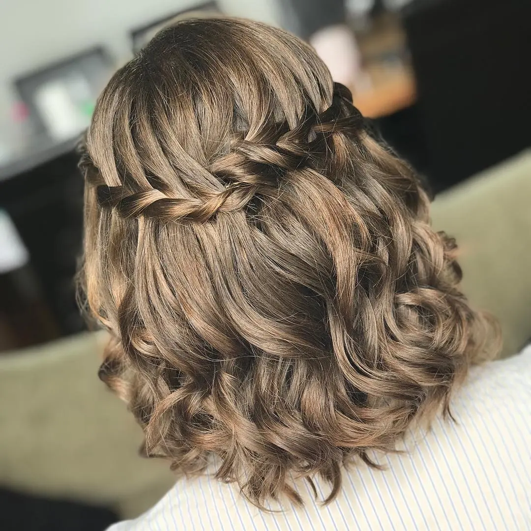 Twisted Crown Bob