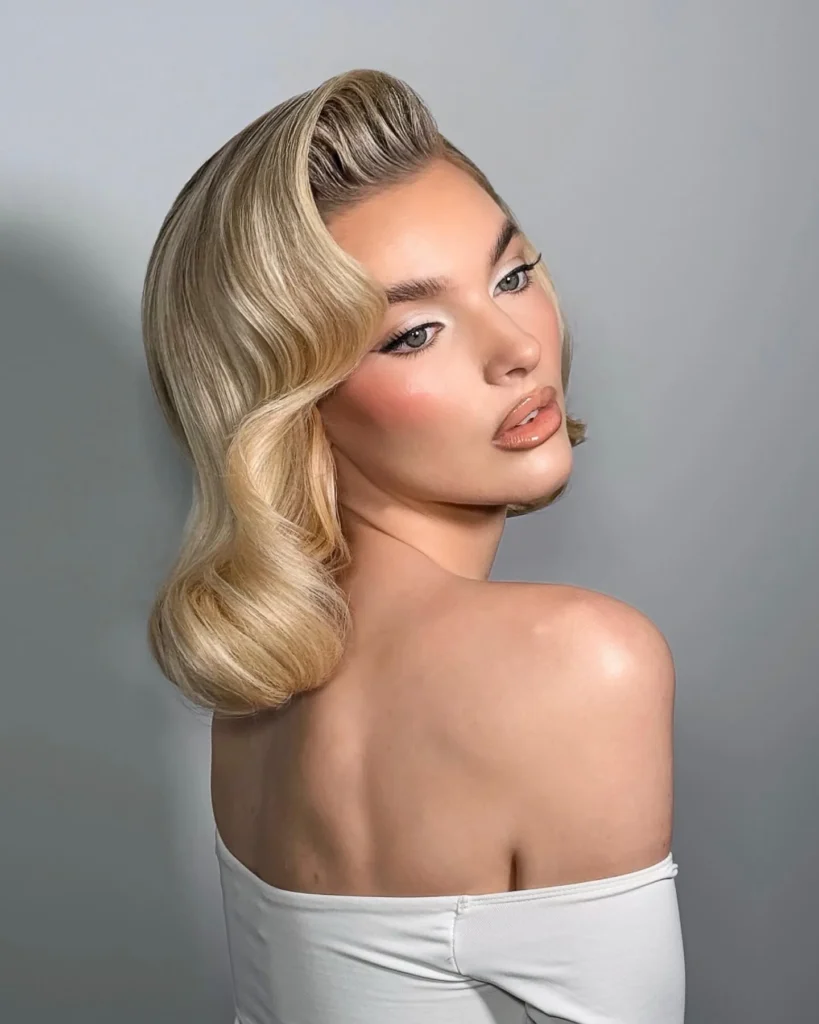 Vintage Glam Sculpted Waves