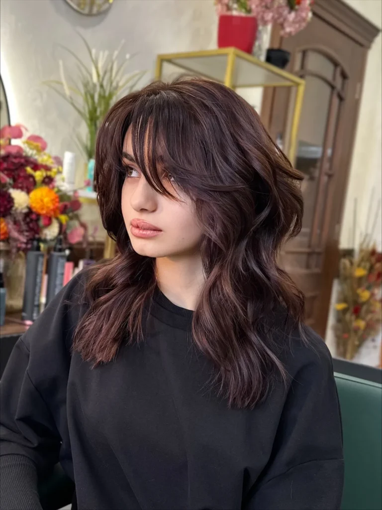 Voluminous Chocolate Wave Layers