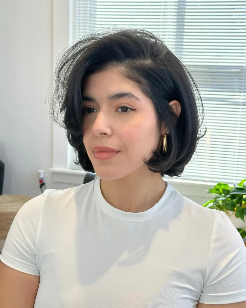 Voluminous Side Part Bob