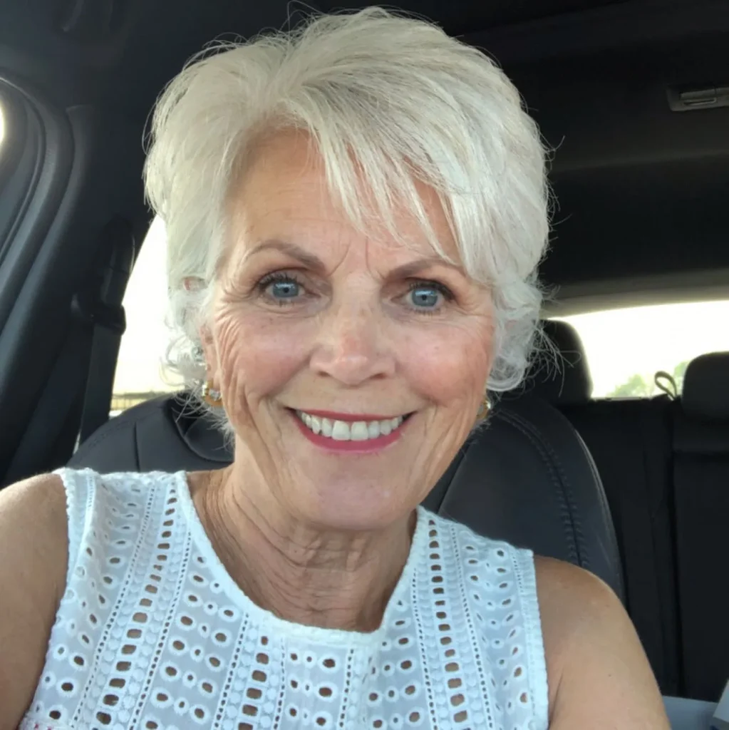 Voluminous Side-Swept Pixie
